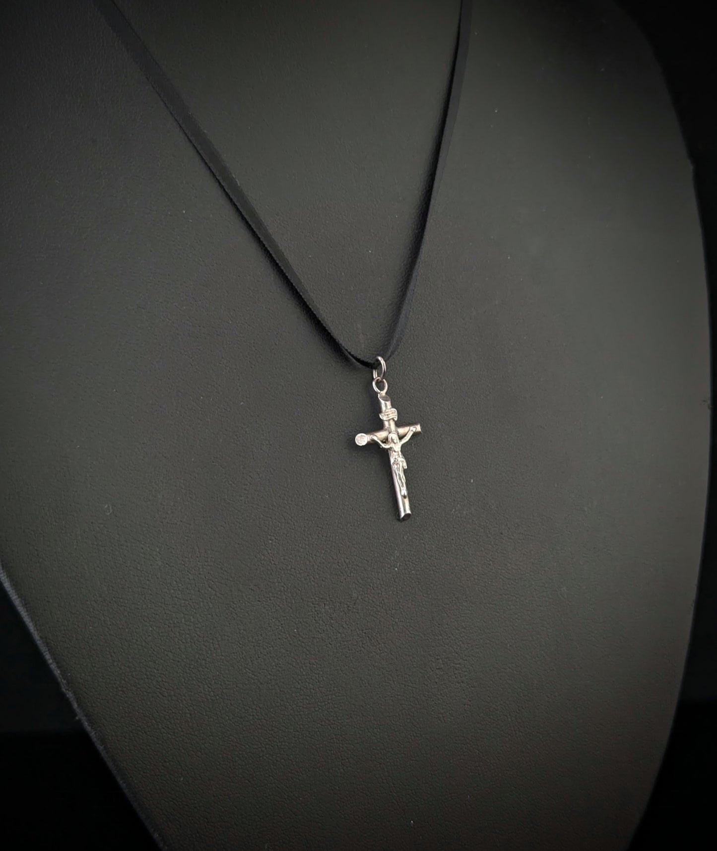 Tiny vintage sterling silver cross pendant, charm