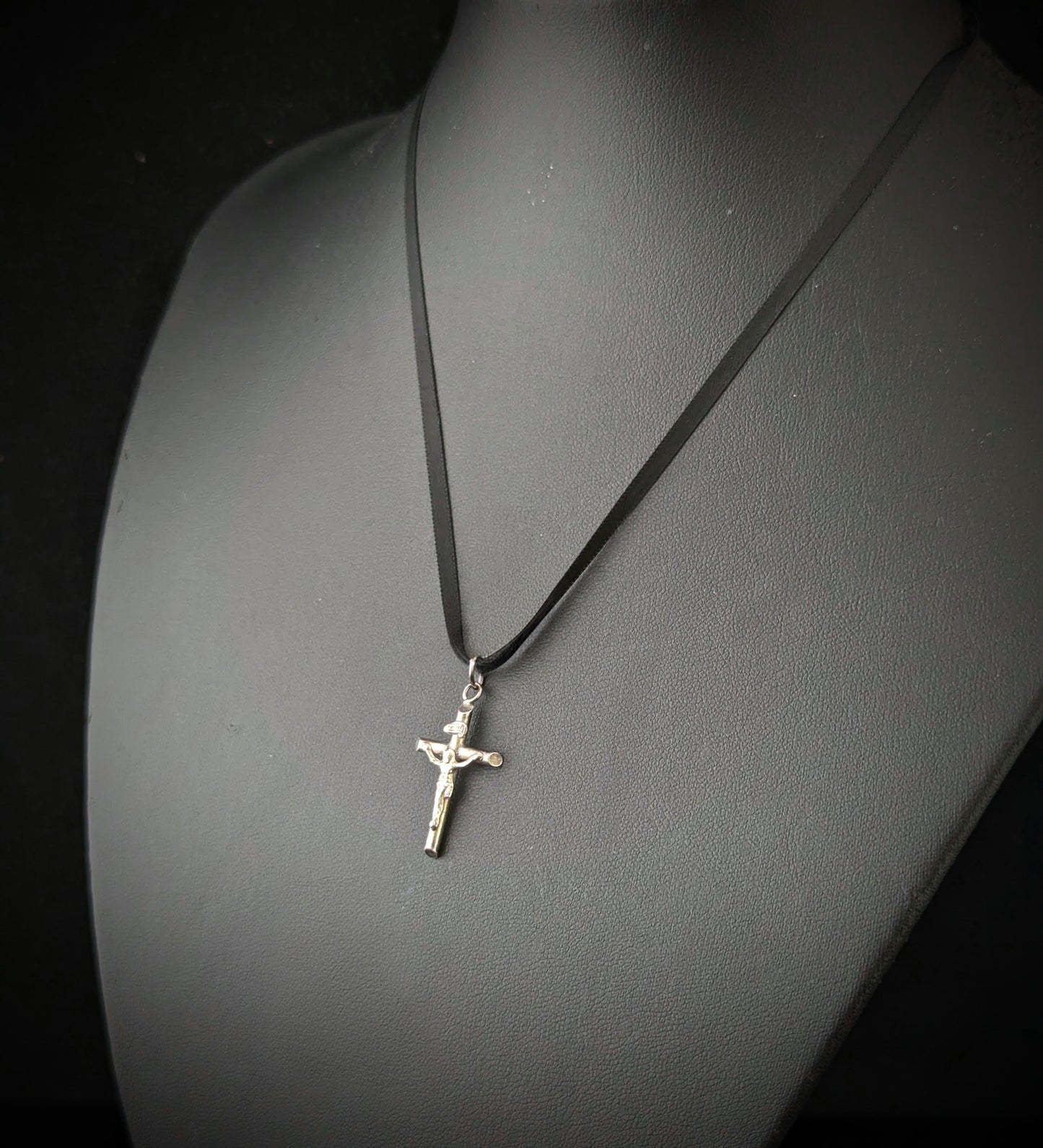 Tiny vintage sterling silver cross pendant, charm