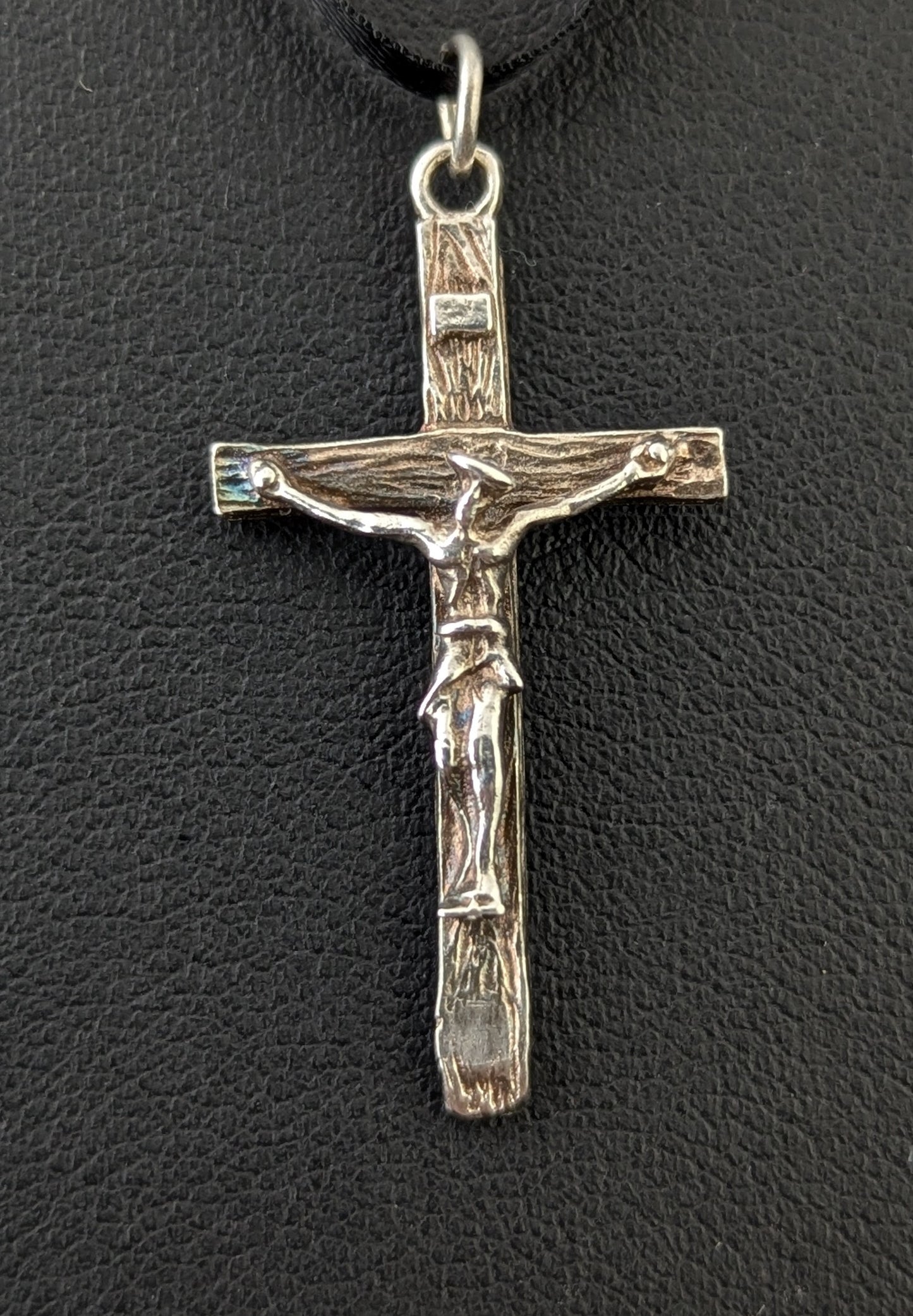 Vintage sterling silver cross pendant, crucifix
