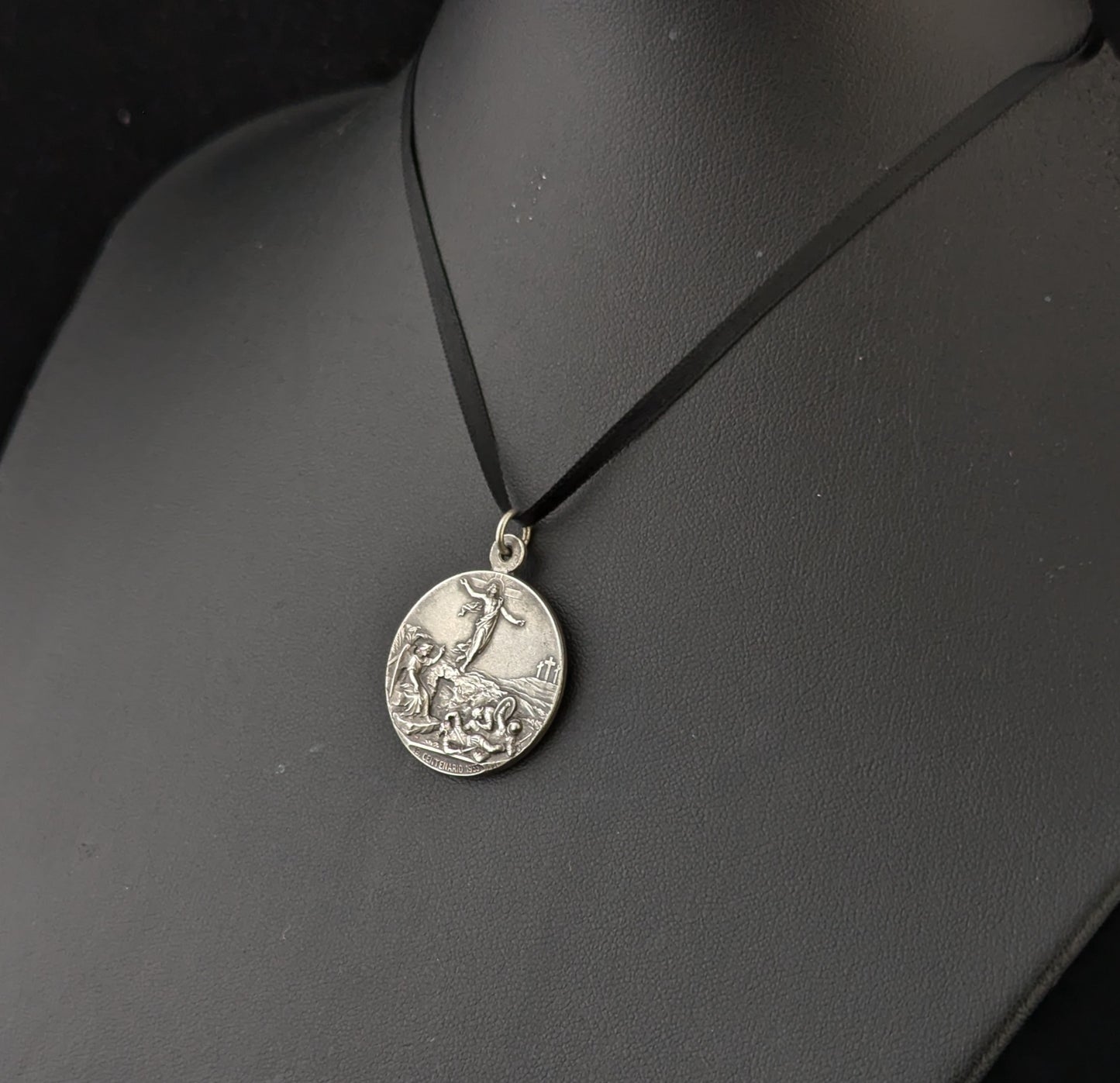 Antique silver religious medallion pendant, Pope Pius XI