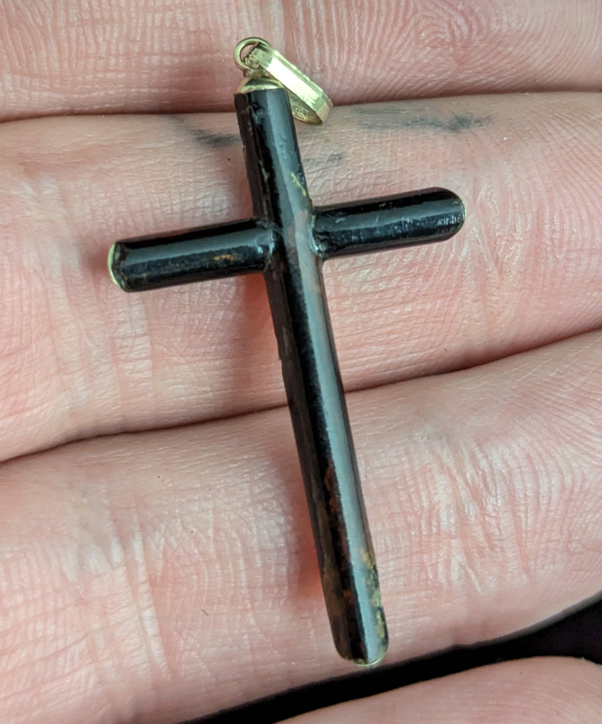 Vintage 9ct gold and Black enamel cross pendant, North Star, Religious jewellery