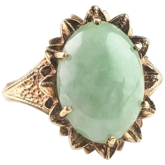 Vintage 9ct gold Jade cabochon ring, 1970s