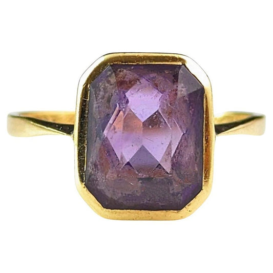 Vintage Amethyst cocktail ring, 9ct yellow gold