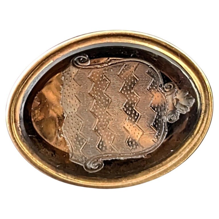 Antique Georgian seal fob pendant, 9ct gold and Quartz, Heraldic