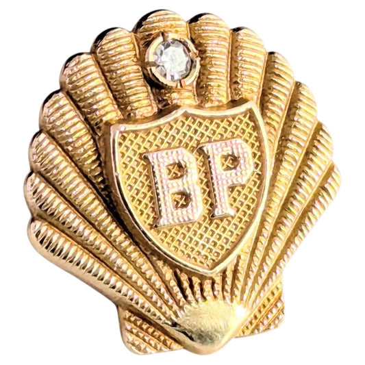 Vintage BP Shell 9ct gold and Diamond stud brooch, lapel pin