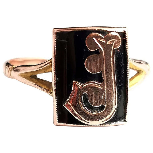 Antique Mourning ring, 9k Rose gold, onyx and Edwardian