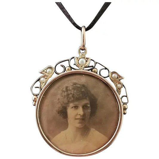 Antique 9ct gold locket, seed pearl, Edwardian pendant