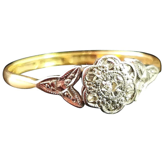 Antique diamond flower ring, 18ct gold and platinum