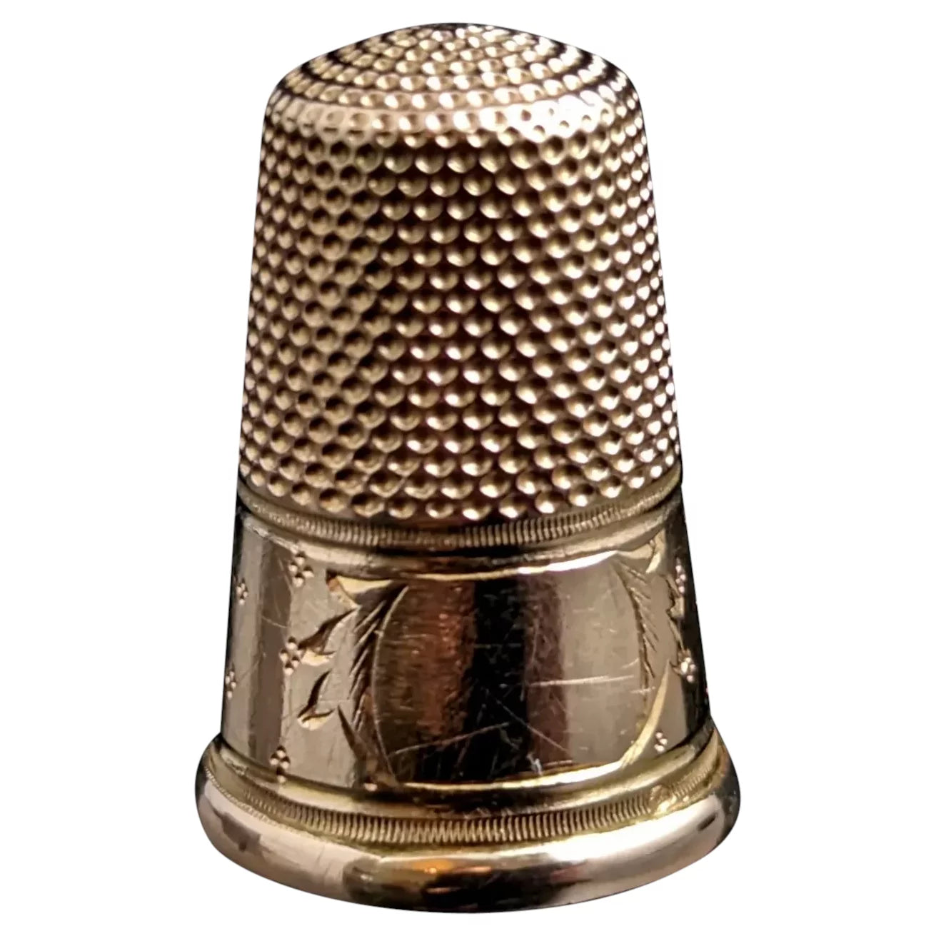 Antique French 18ct gold thimble, 19th century
