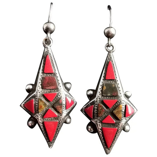 Victorian Scottish silver and agate drop earrings