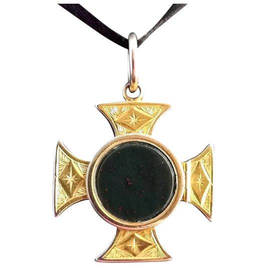 Victorian 9ct gold Maltese Cross locket, bloodstone pendant