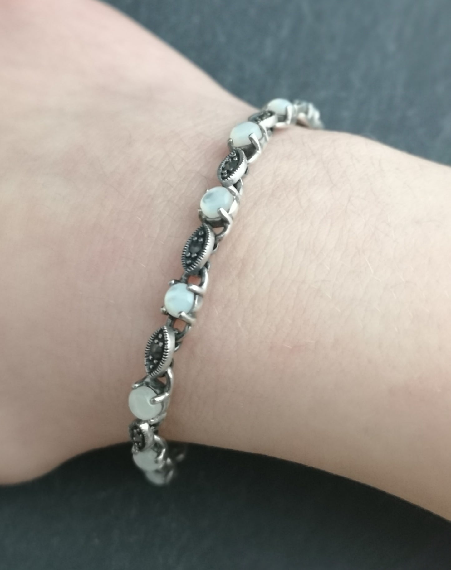 Vintage silver moonstone bracelet