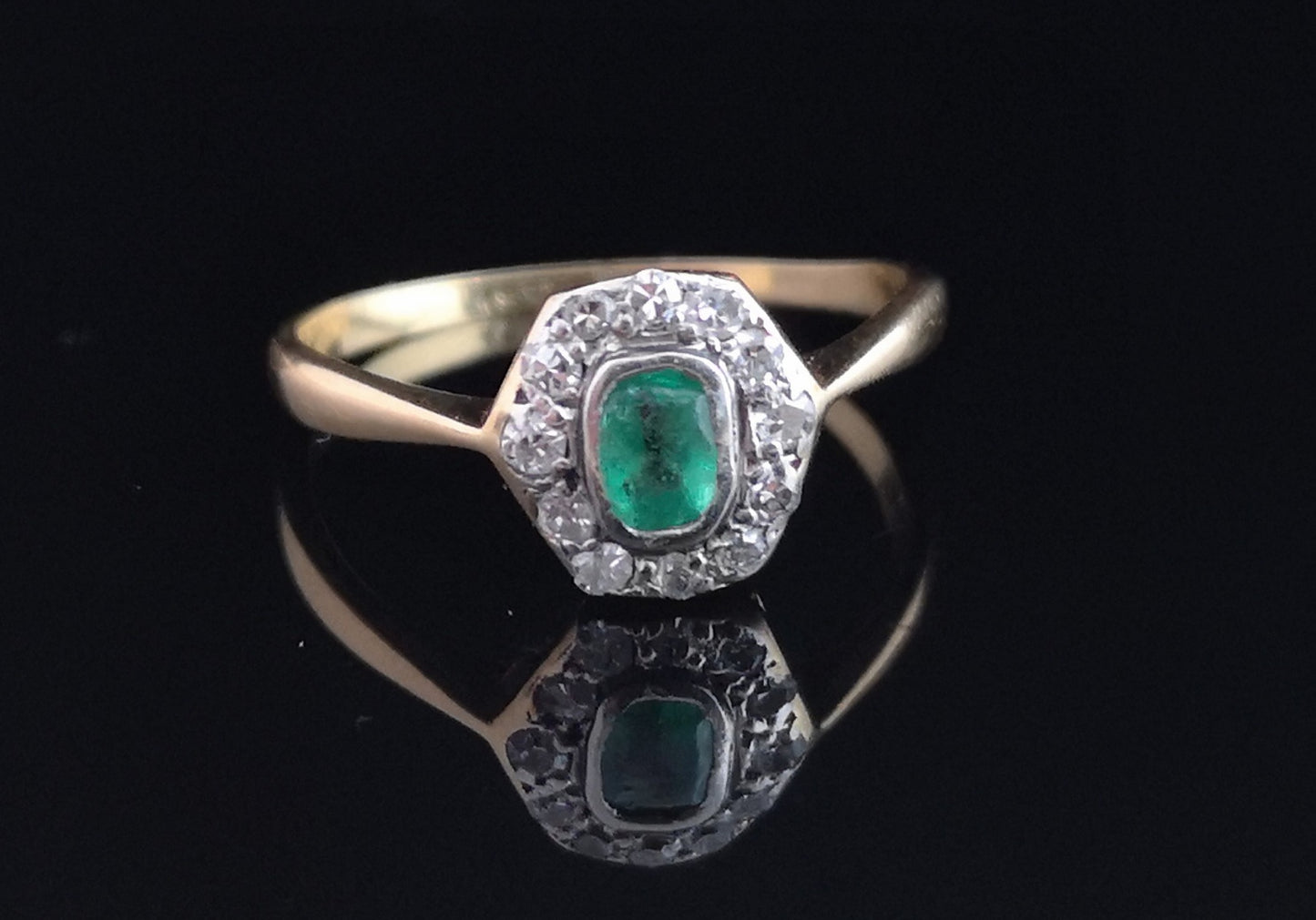 Vintage Art Deco diamond and emerald cluster ring