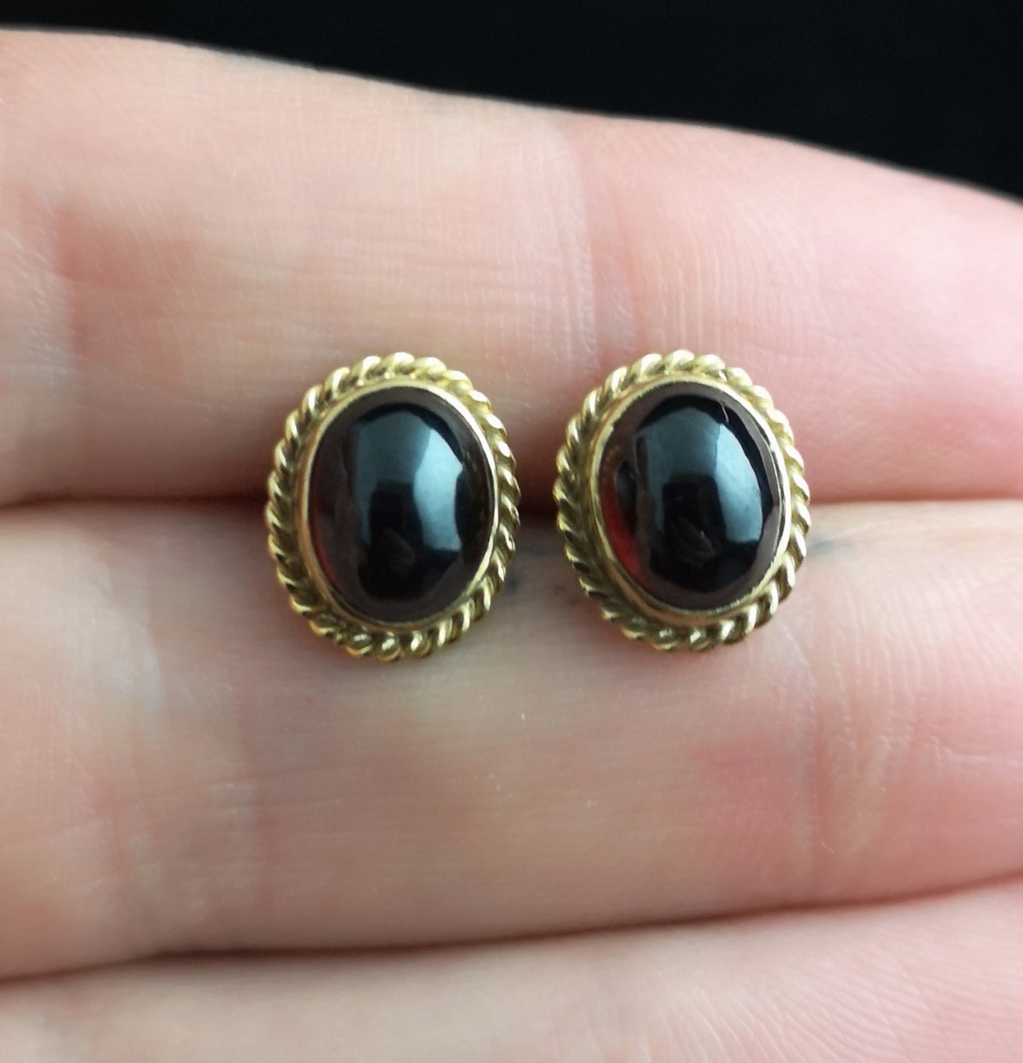Victorian garnet cabochon earrings, 9ct gold