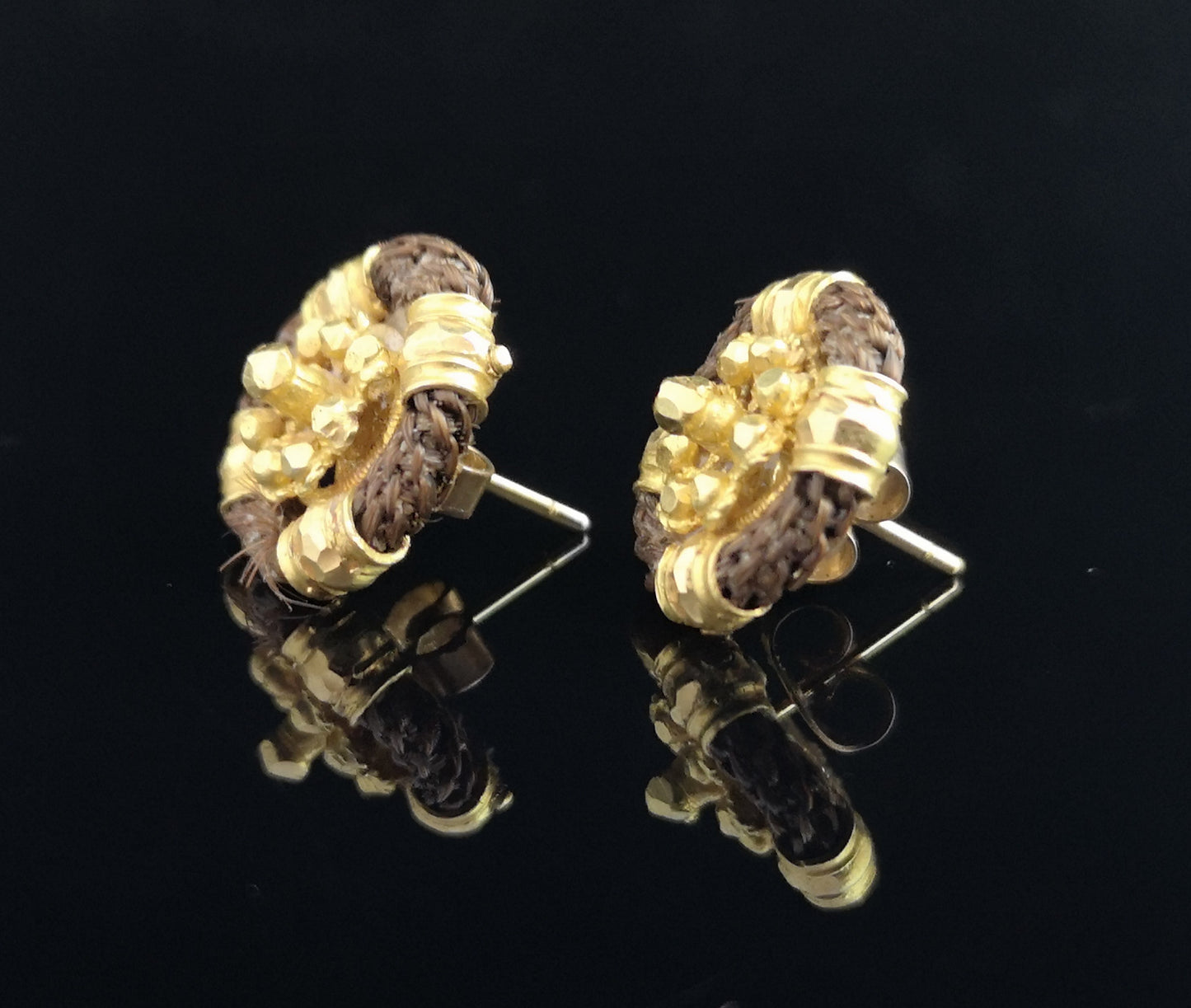 Victorian mourning earrings, High carat gold and hairwork