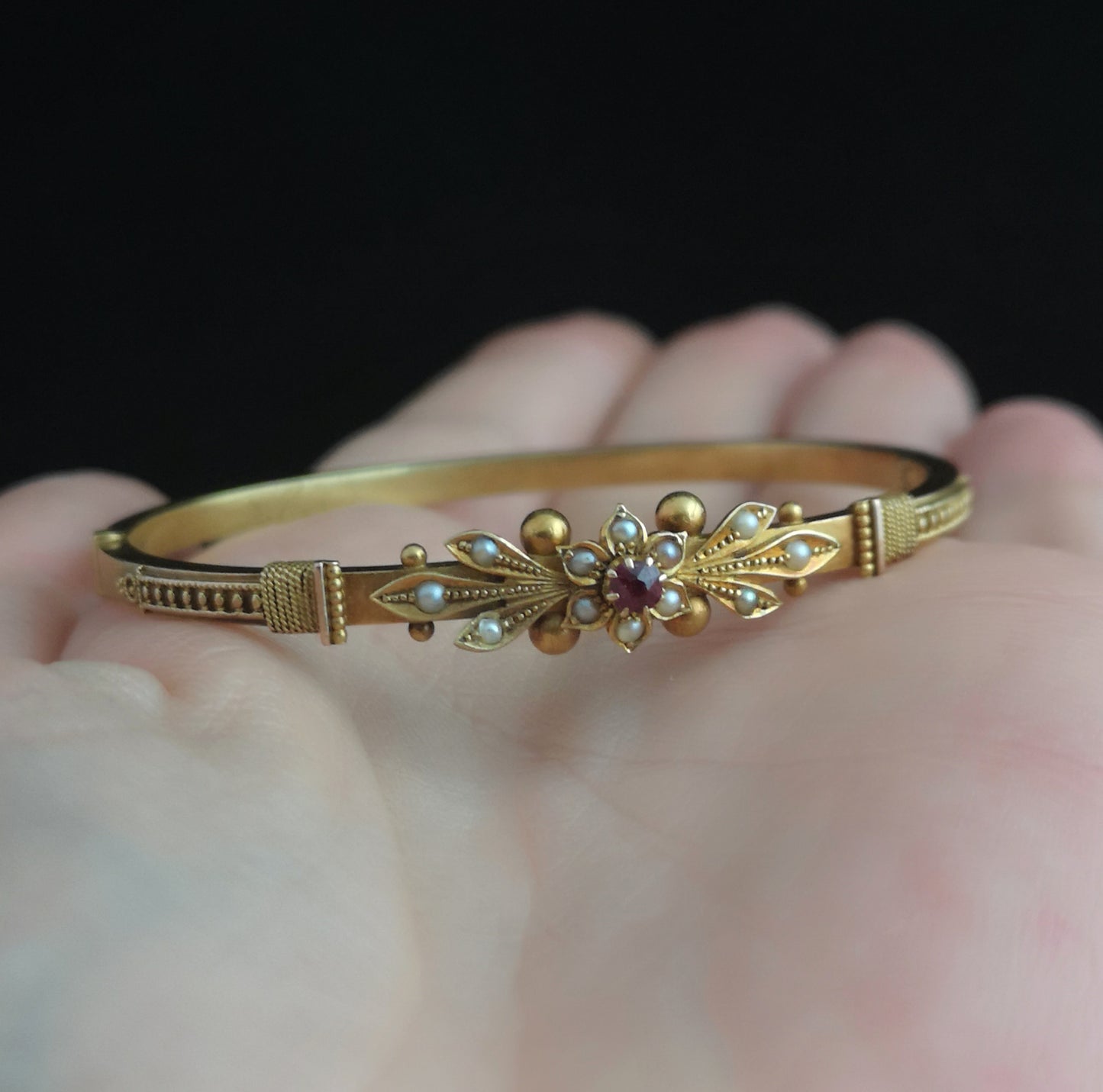 Victorian 15ct gold bangle, Pearl and Ruby