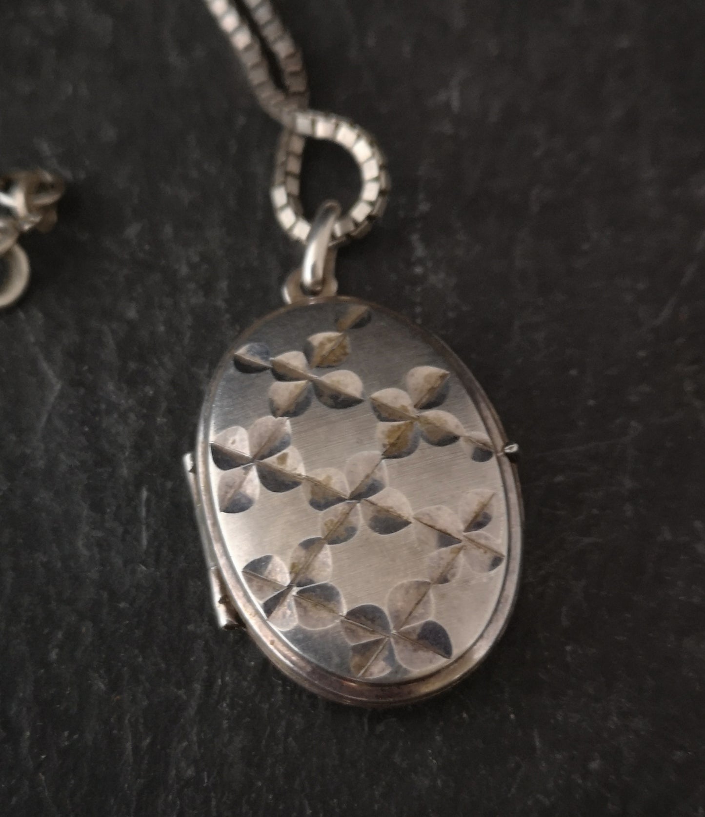 Vintage silver locket and chain, necklace