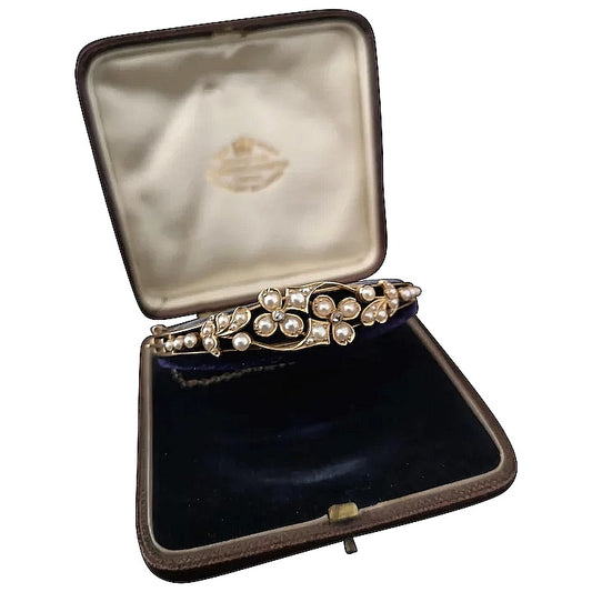 Victorian 18ct gold bangle, Diamond and pearl