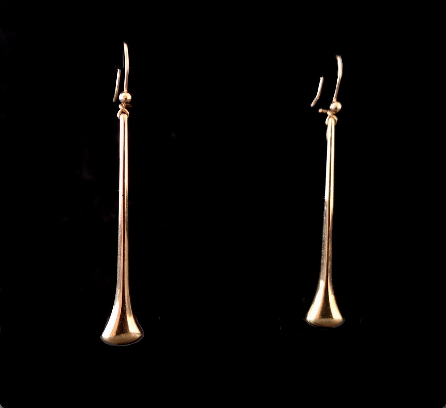 Vintage Art Deco gold drop earrings