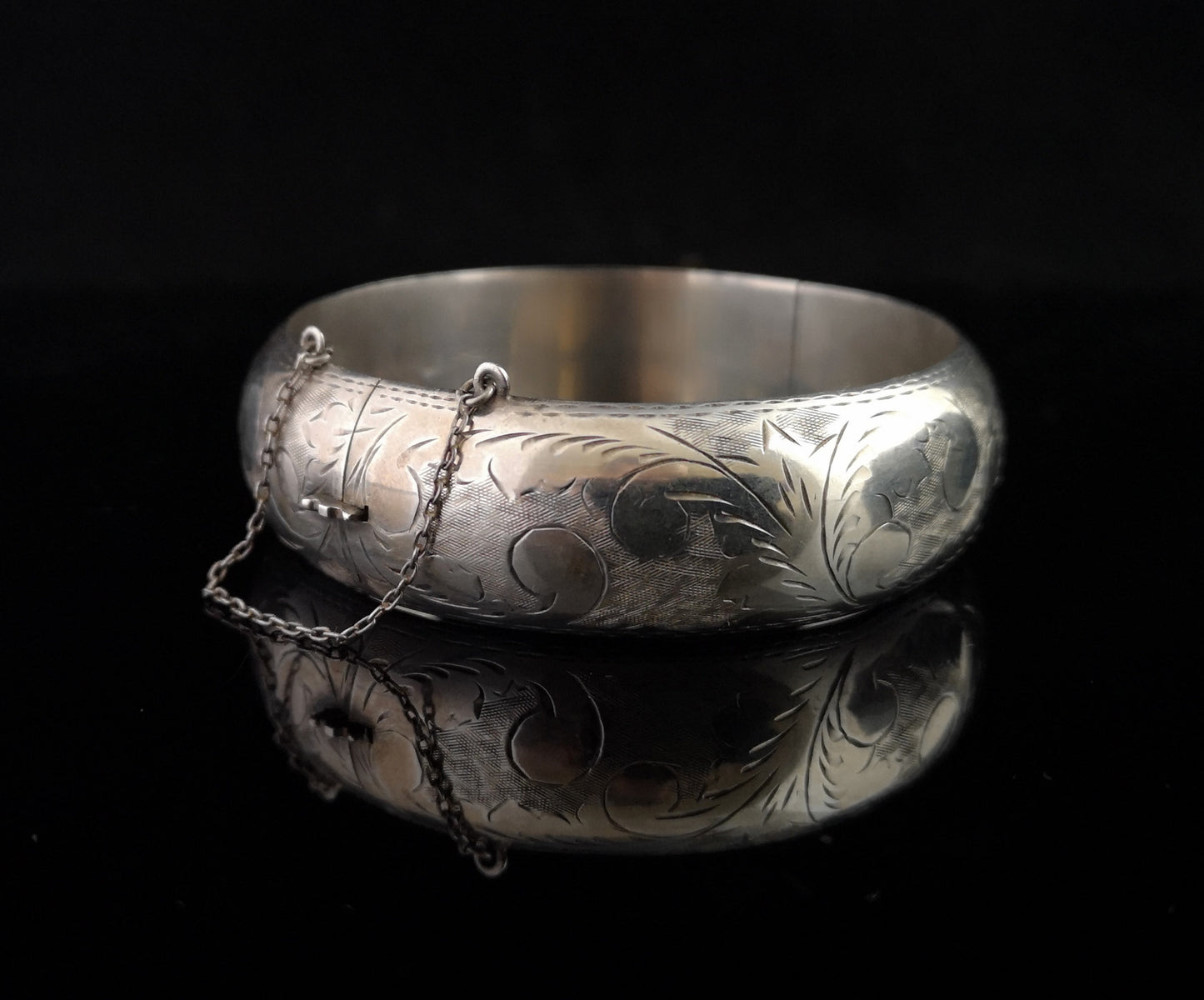 Vintage silver bangle, sterling silver engraved bracelet