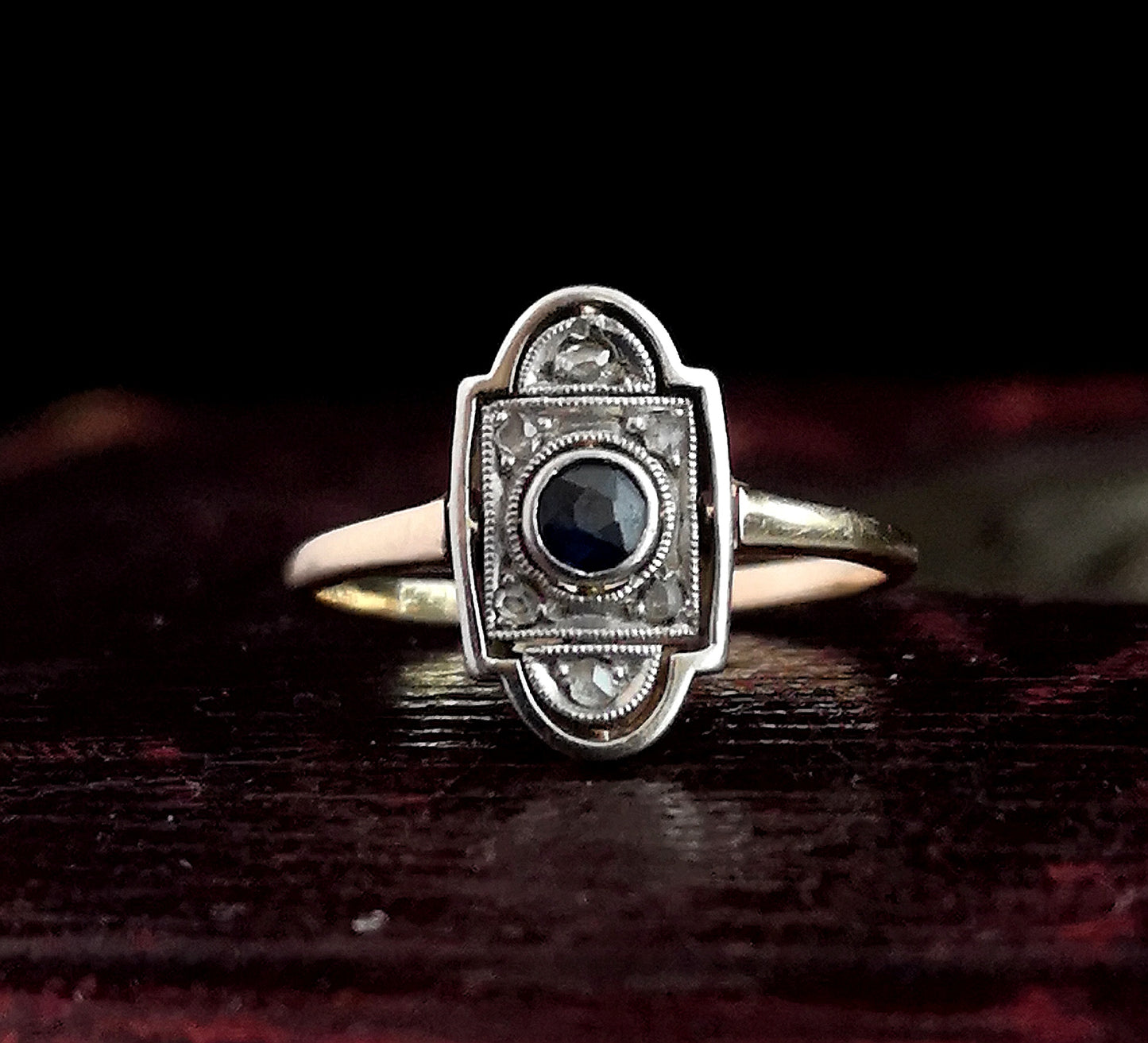 Art Deco Sapphire and Diamond ring, 9ct gold and platinum