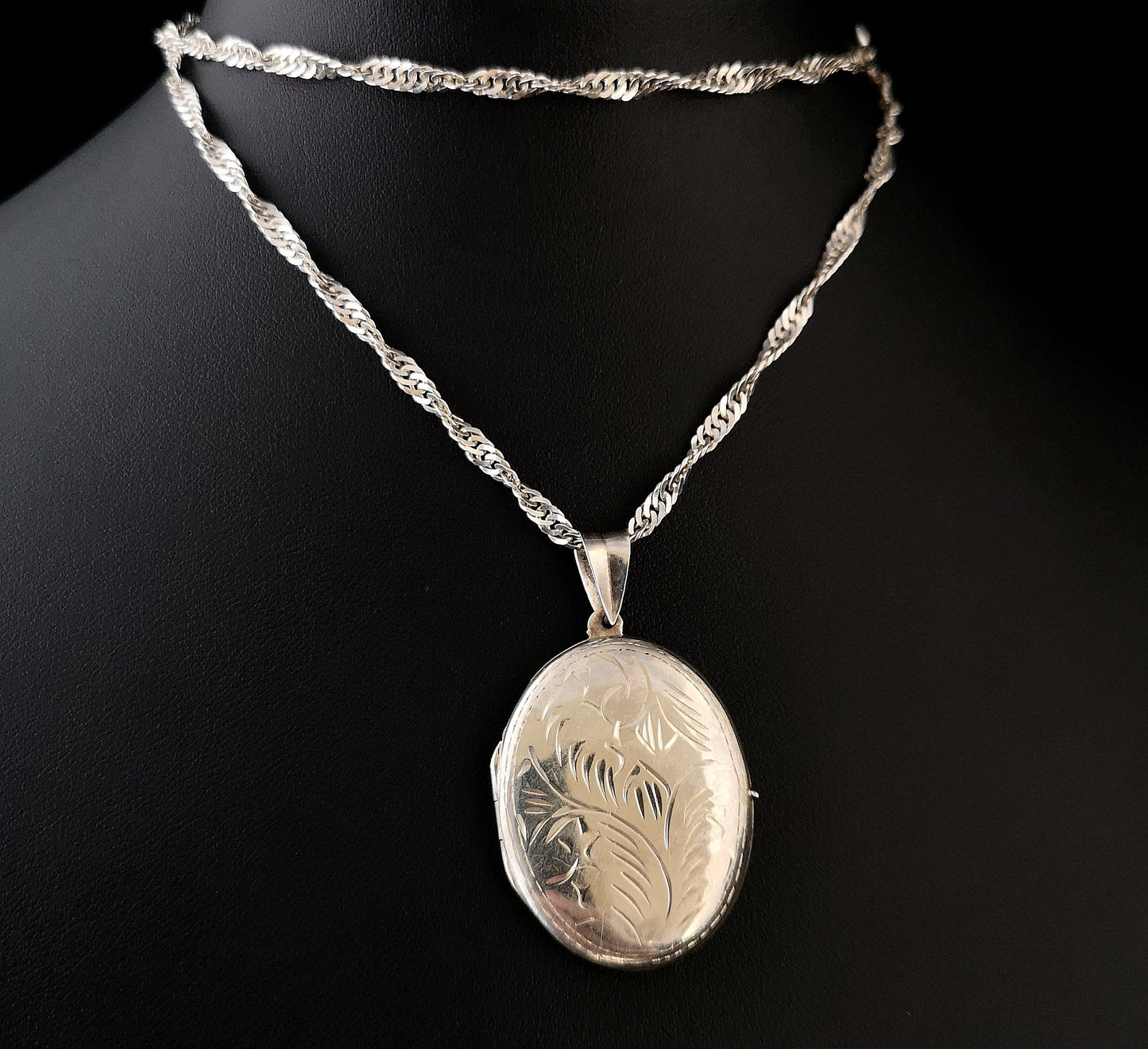 Vintage silver locket and chain, fancy link necklace
