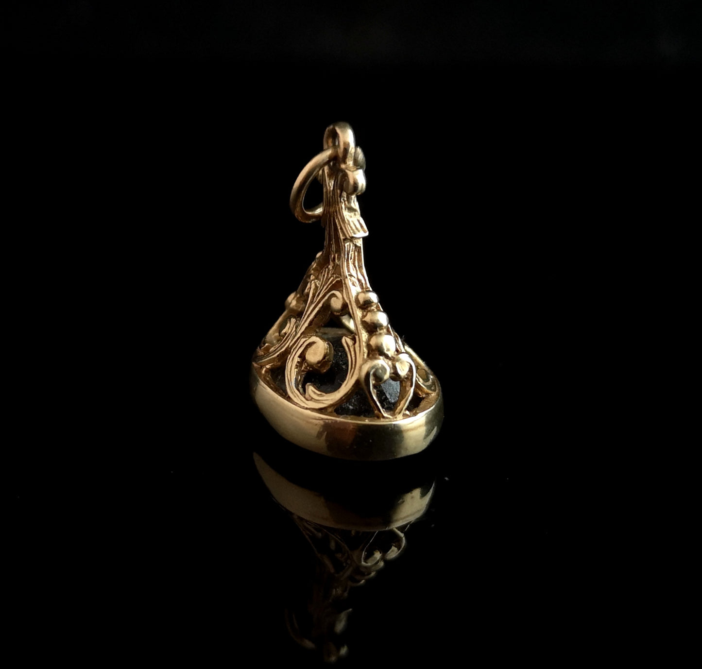Vintage 9ct gold seal fob, pendant, smokey quartz