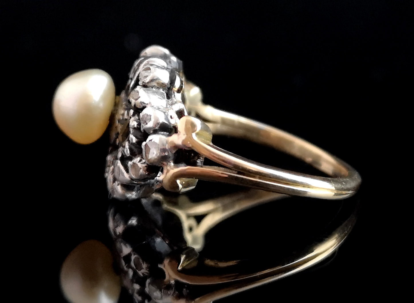 Antique Georgian diamond and pearl ring, 18ct gold
