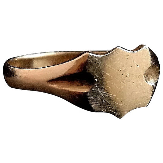 Antique Edwardian 18ct gold shield signet ring