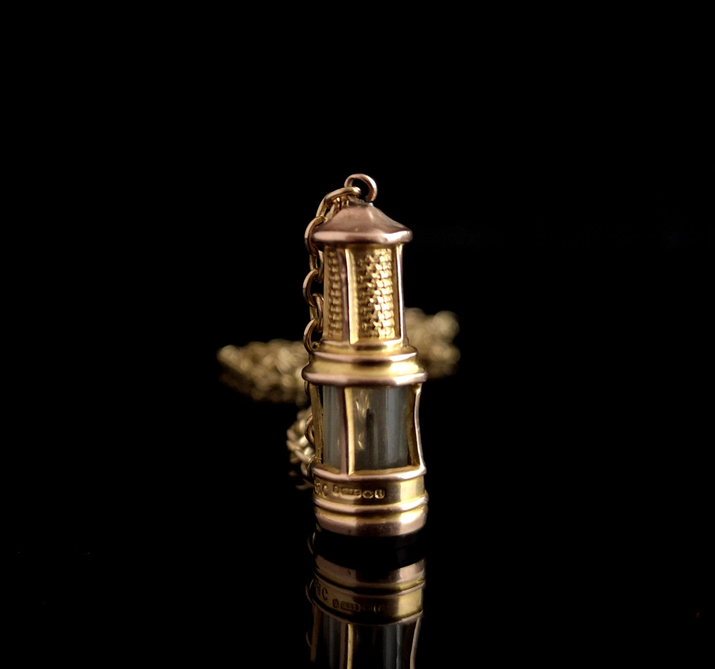 Antique gold lamp pendant, gold chain necklace, 9ct