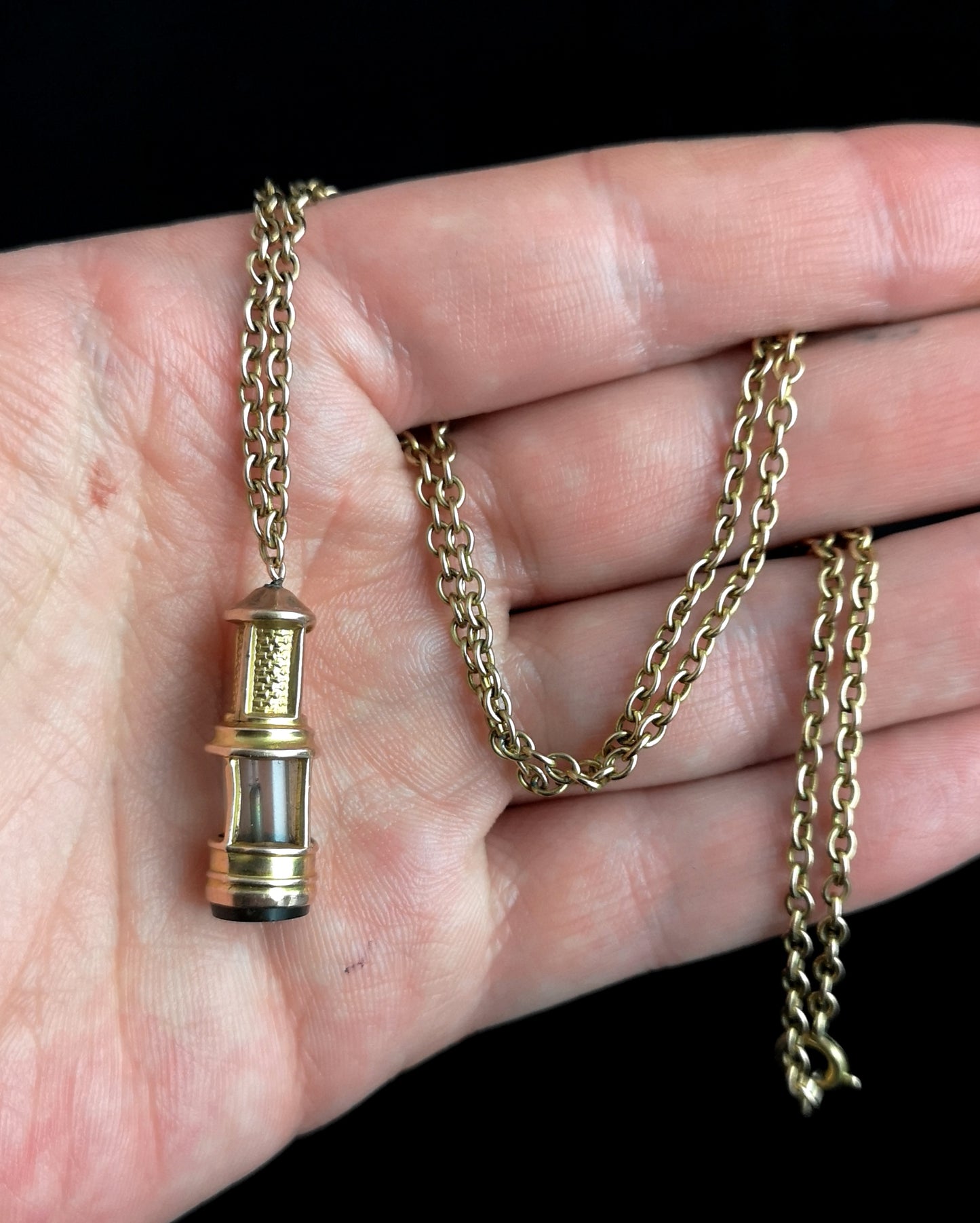 Antique gold lamp pendant, gold chain necklace, 9ct