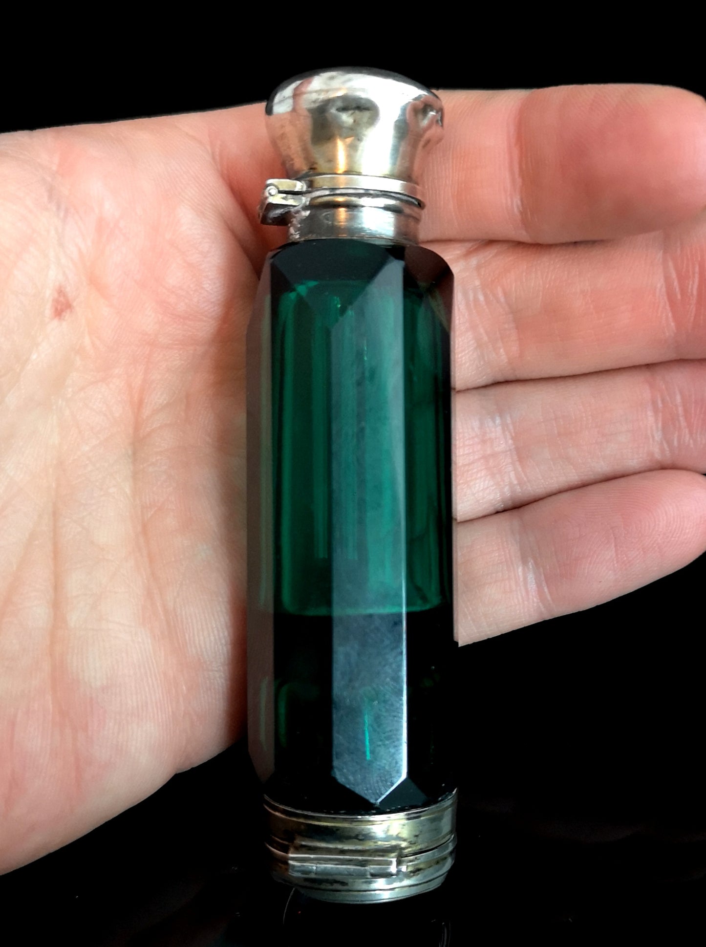 Victorian combination scent bottle, green glass