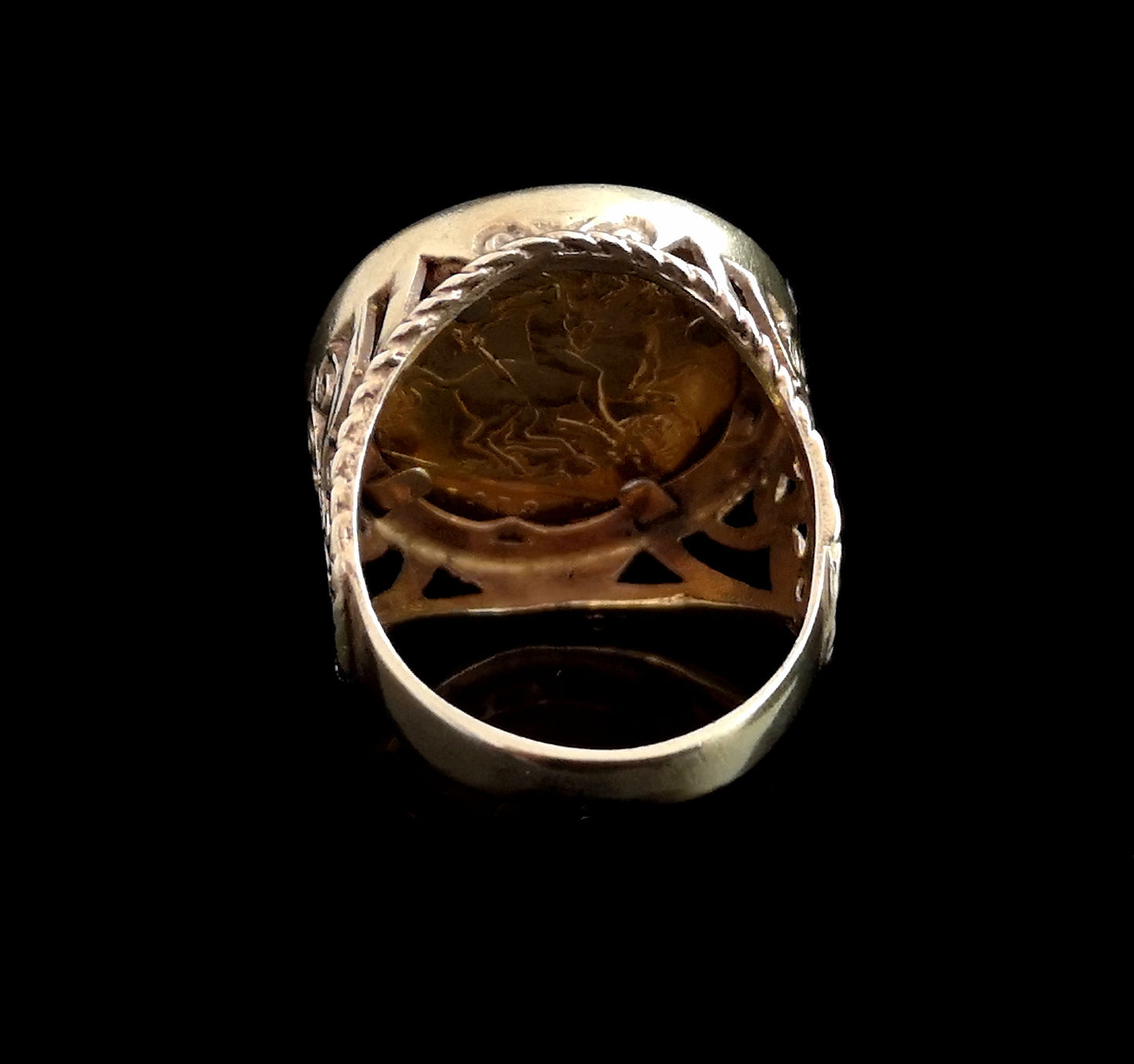 Antique 22ct gold Sovereign ring, 9ct gold mount