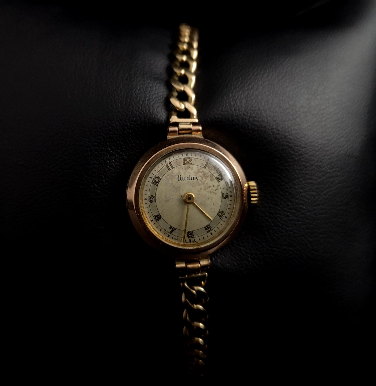 Vintage 9ct gold ladies wristwatch, 1950's, curb bracelet