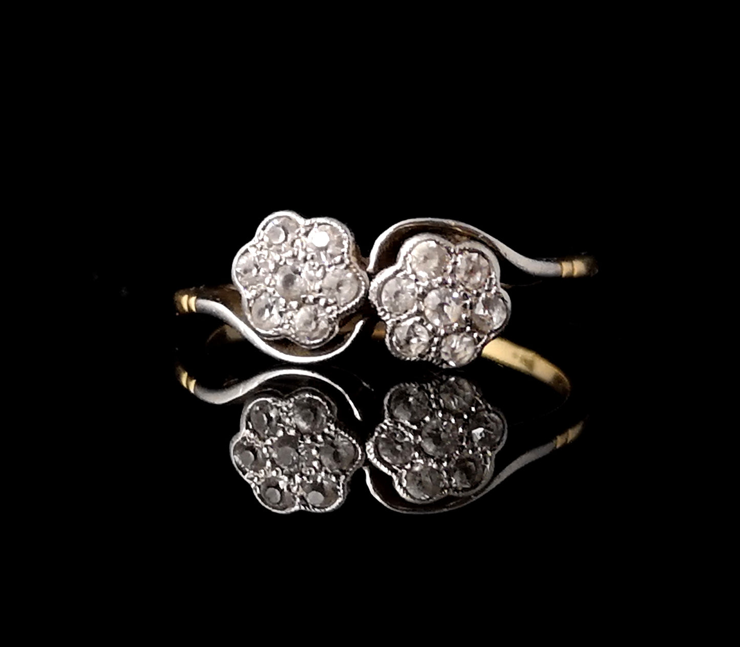 Antique diamond double daisy ring, 18ct gold and platinum, Edwardian