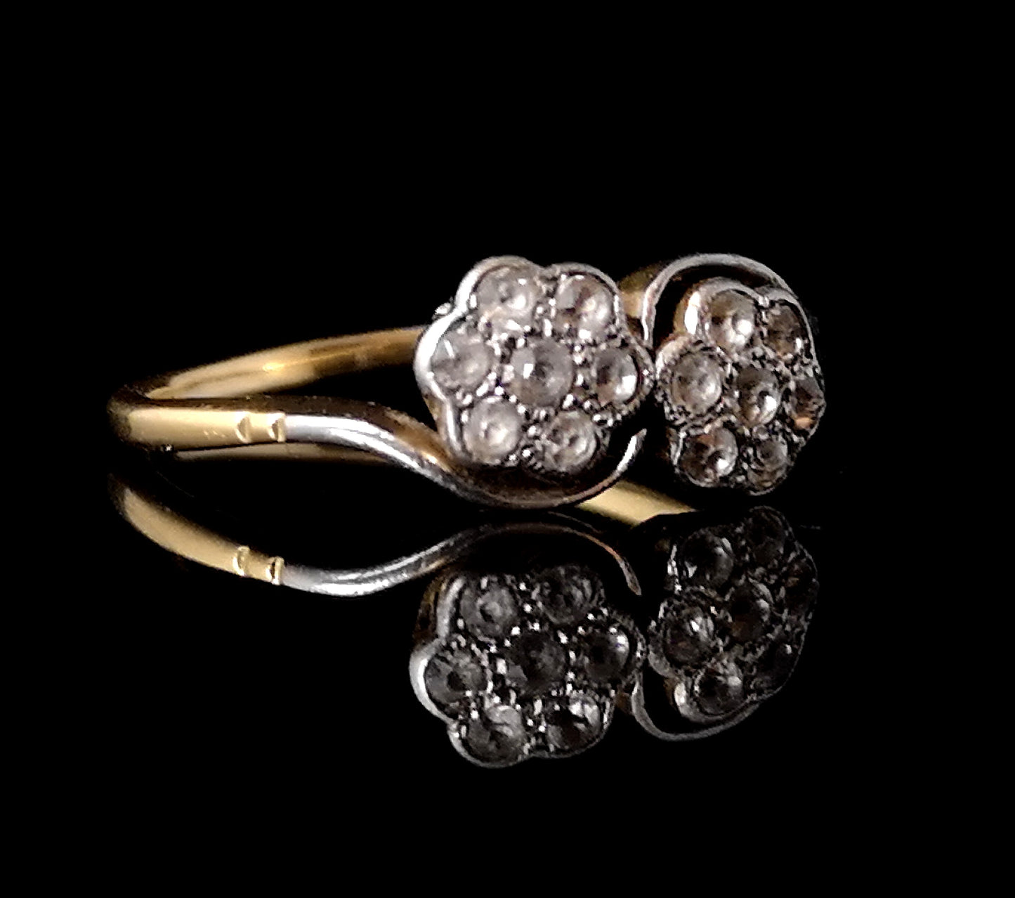 Antique diamond double daisy ring, 18ct gold and platinum, Edwardian