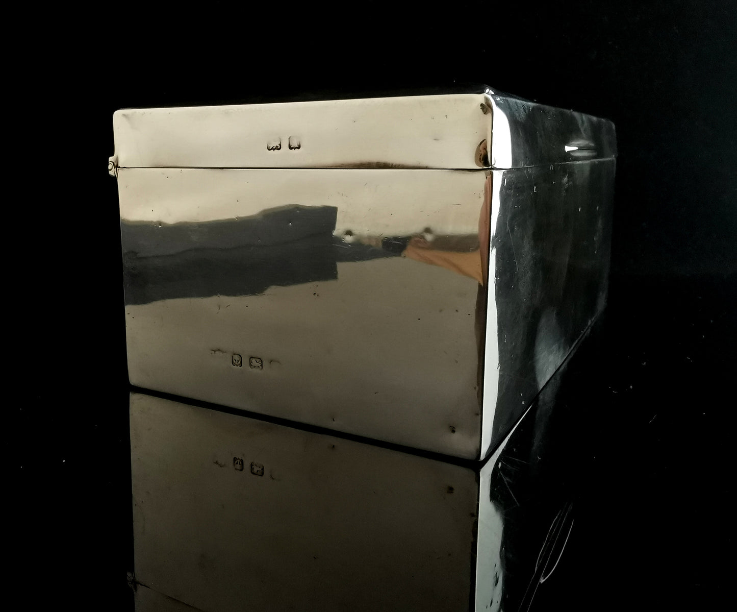 Art Deco sterling silver cigarette box, table top