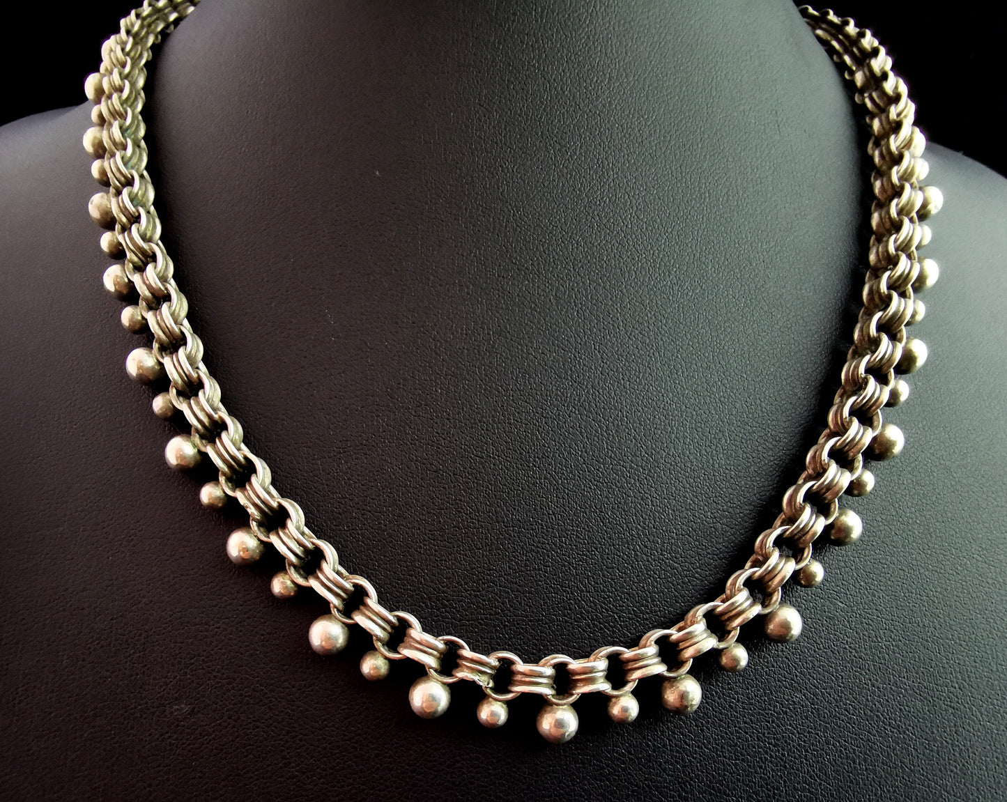 Victorian silver collar necklace, beaded chain