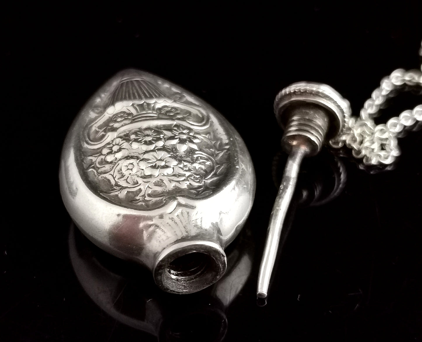 Vintage sterling silver scent bottle pendant, necklace
