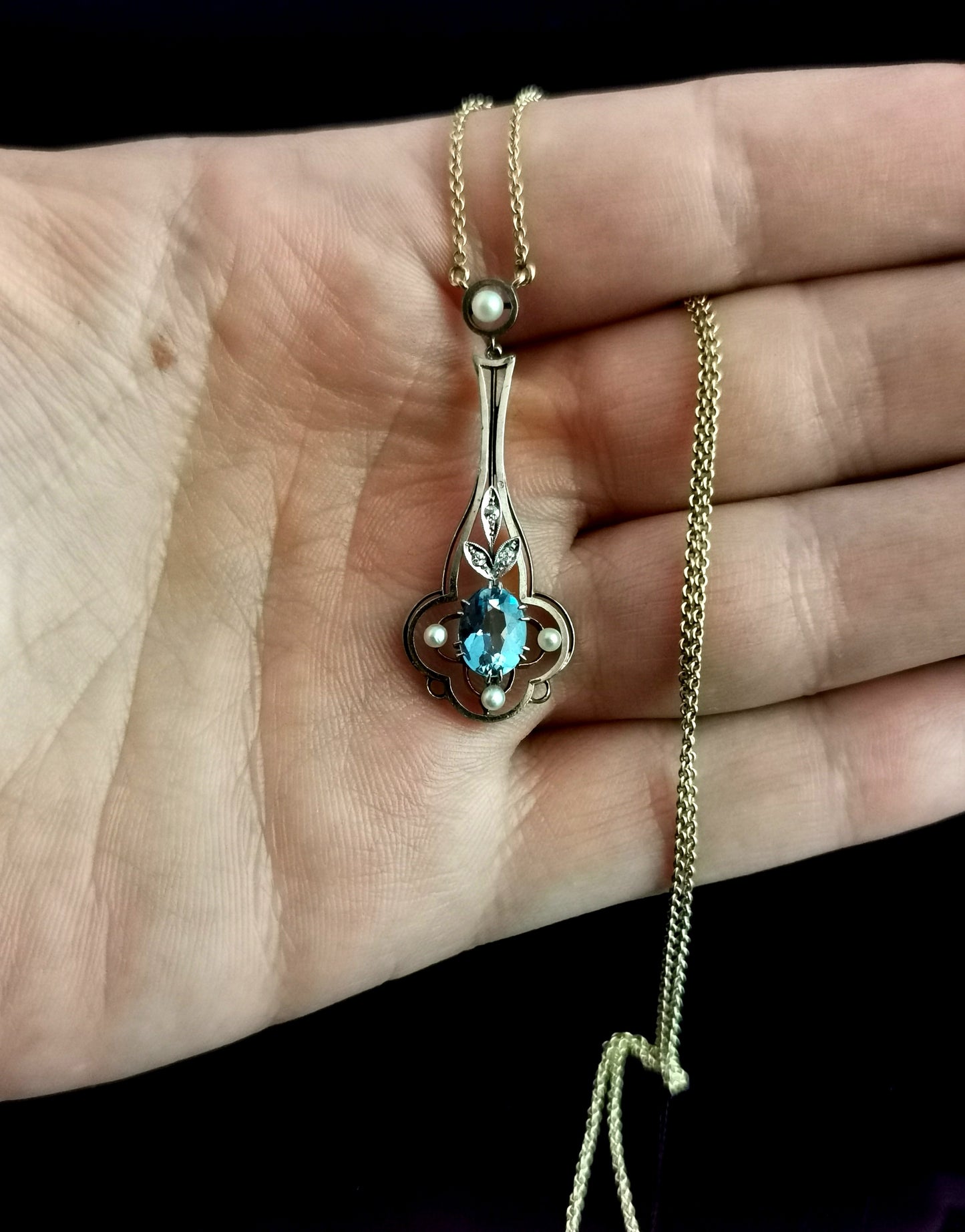 Art Deco pendant necklace, Aquamarine, diamond and pearl, platinum and 15ct gold