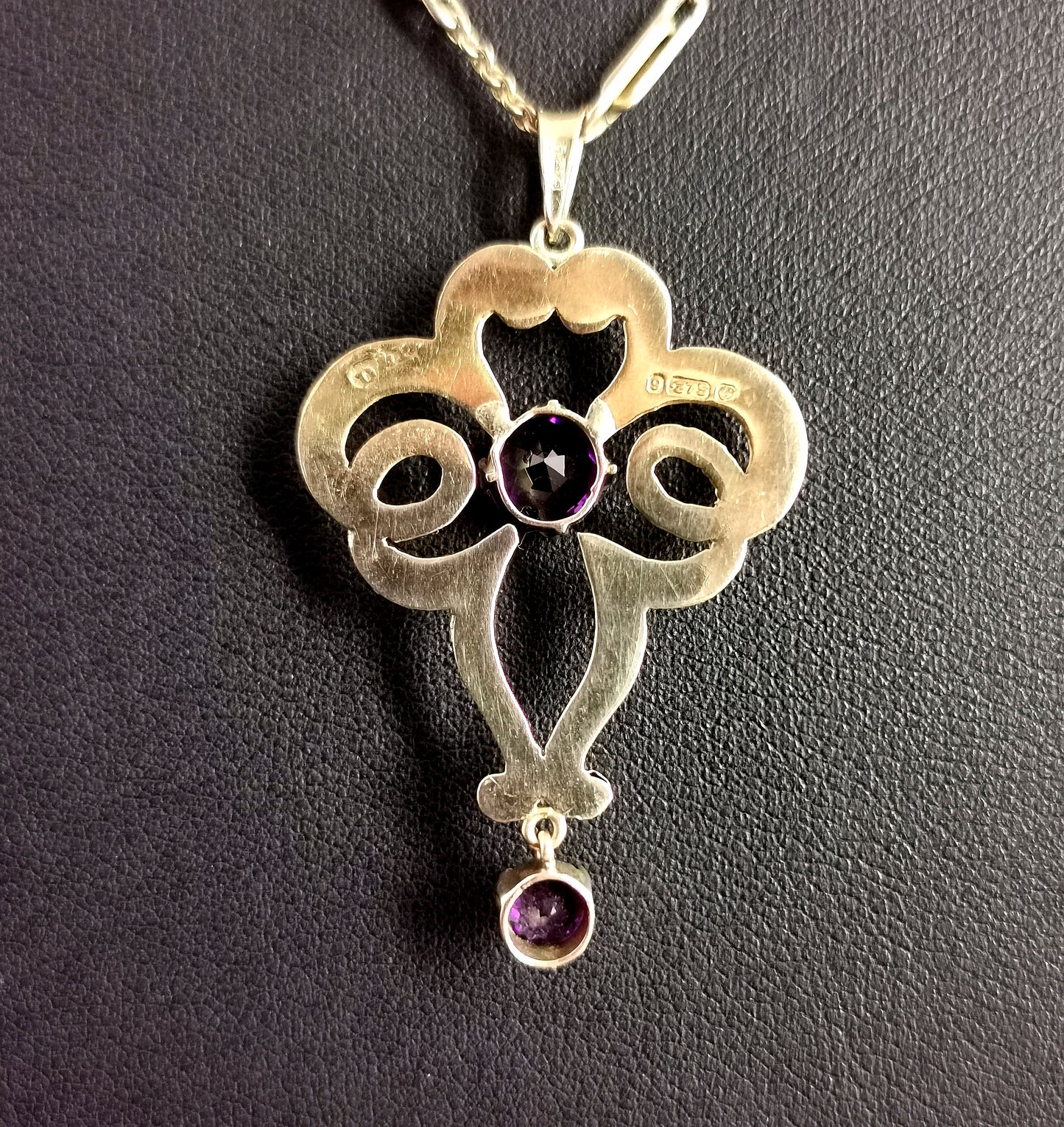 Antique Edwardian lavalier pendant, 9ct gold and Amethyst