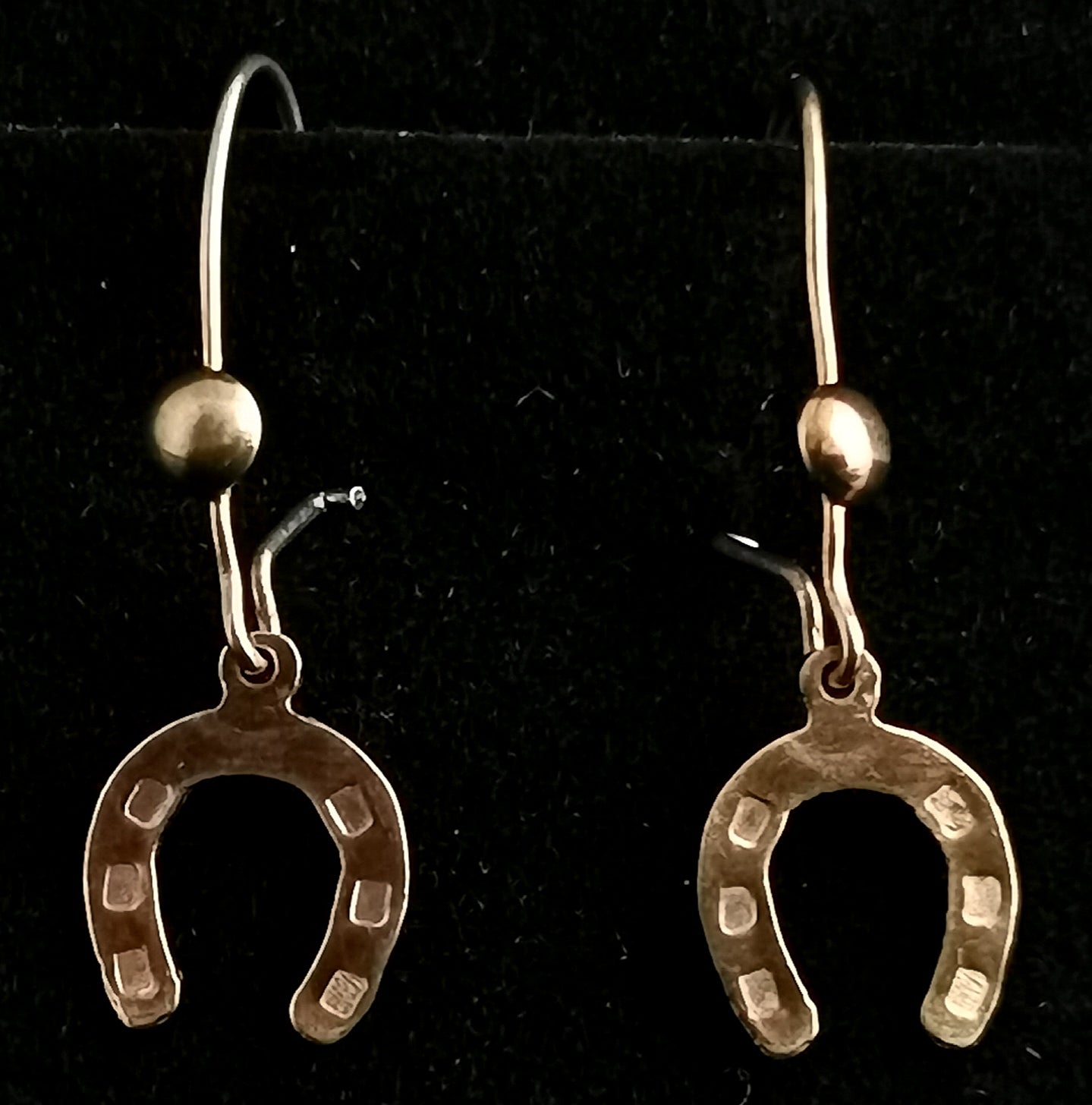 Antique 9ct gold horseshoe earrings
