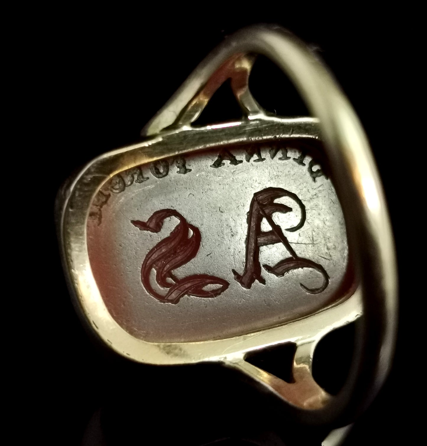 Antique Scottish Carnelian seal ring, 9ct gold, signet ring