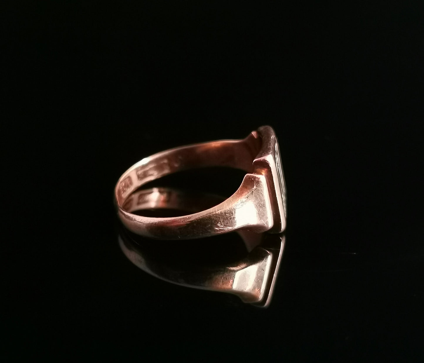 Antique 9ct Rose gold signet ring, Initial M, silver