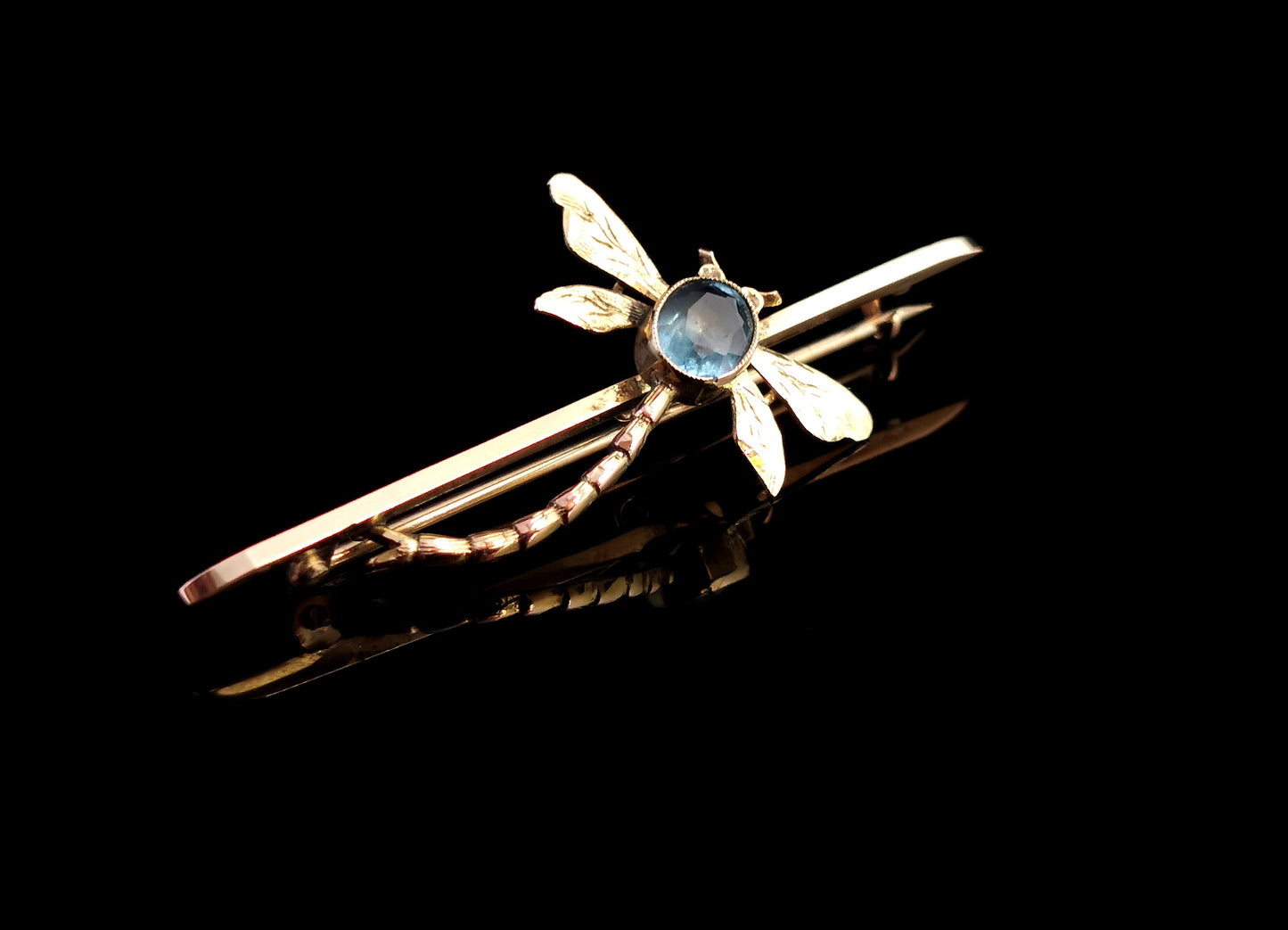 Antique 9ct yellow gold dragonfly brooch, boxed