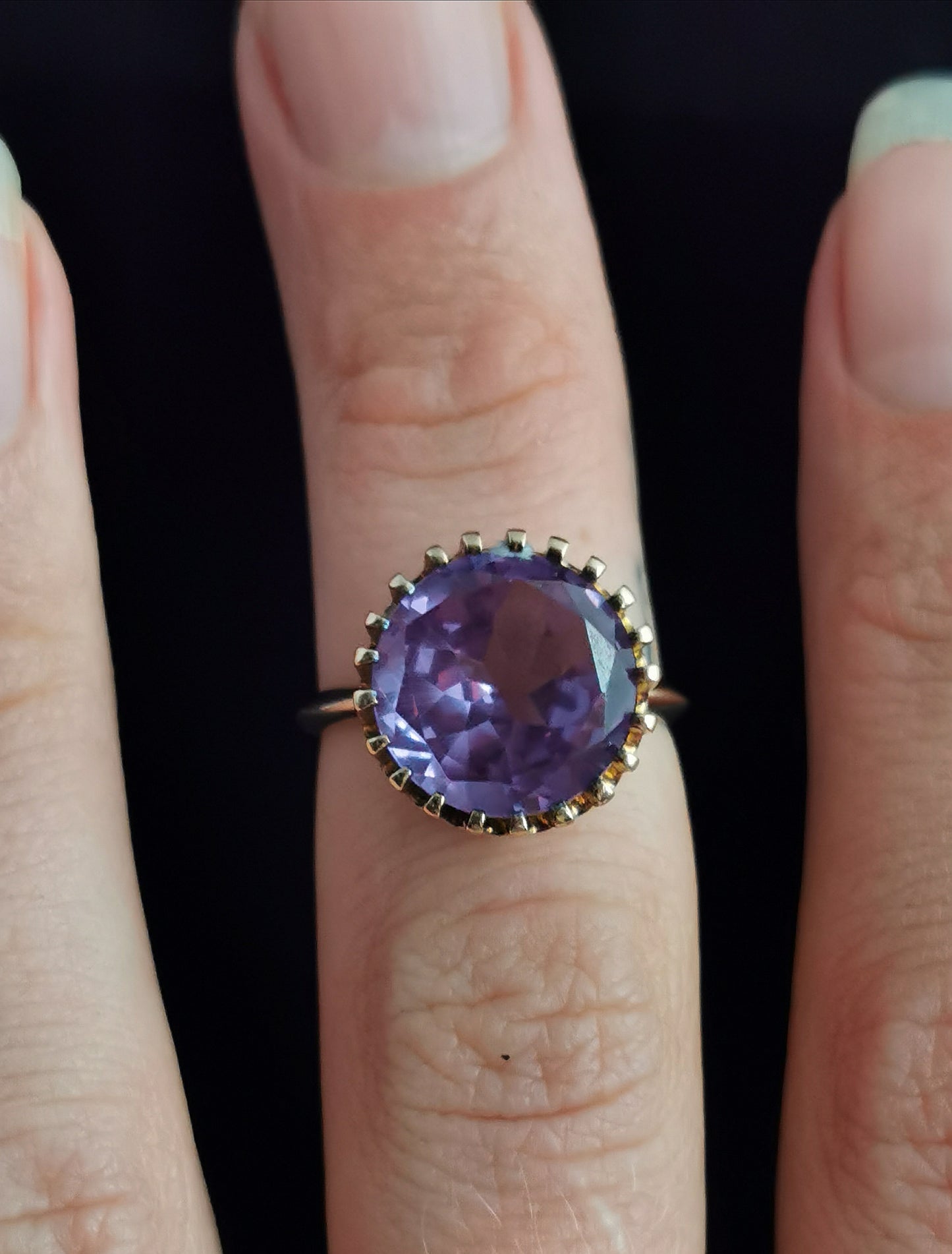 Vintage Colour change Sapphire cocktail ring, 14k yellow gold