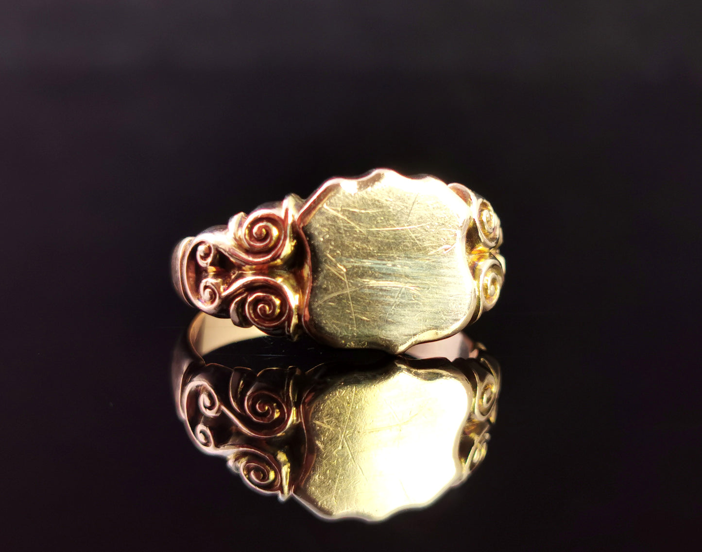 Antique Signet ring, 9ct Rose gold, shield shaped, heavy