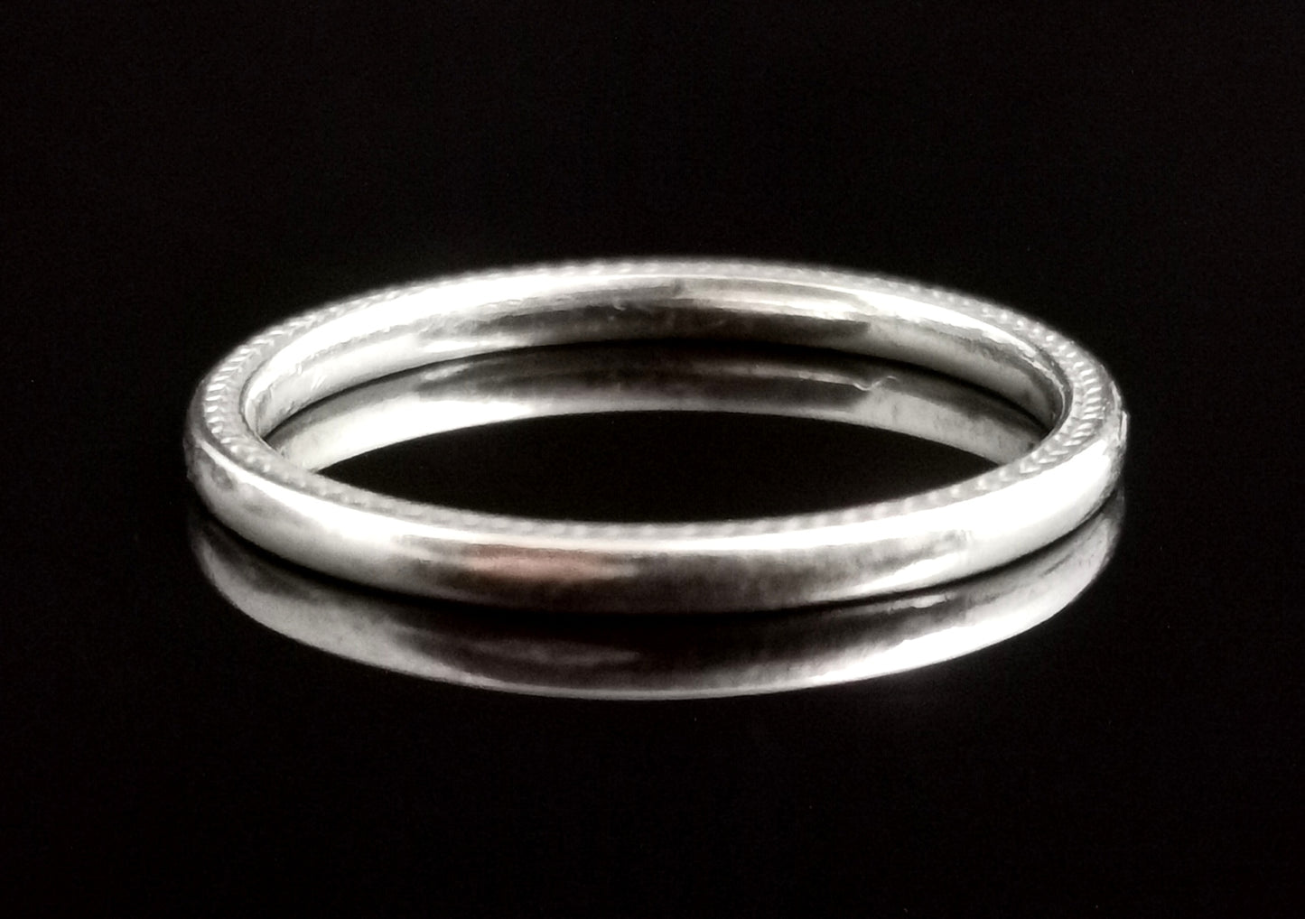 Vintage Art Deco platinum band ring, wedding ring