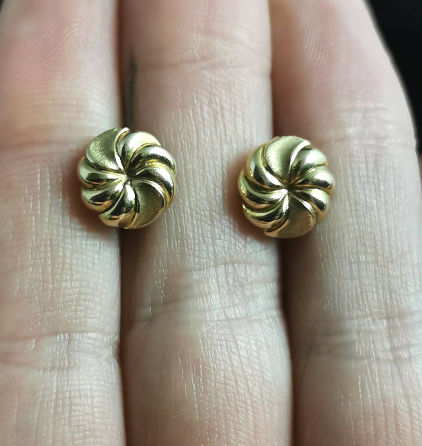 Vintage 9ct yellow gold fancy stud earrings, swirl