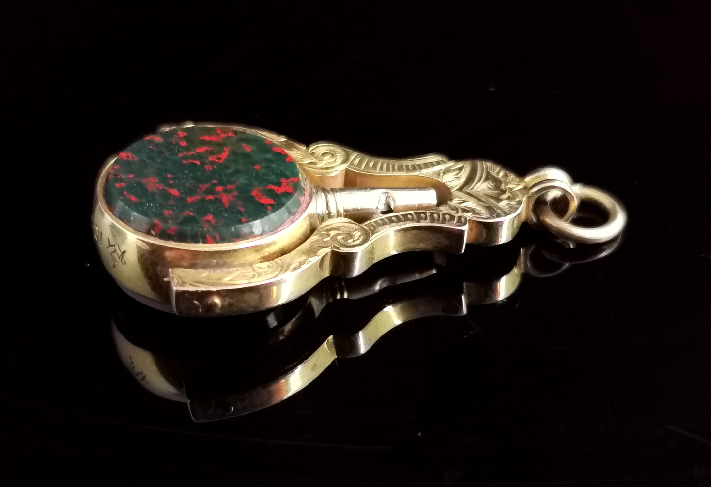 Victorian 9ct gold Watch key seal fob pendant, Masonic, bloodstone and sardonyx